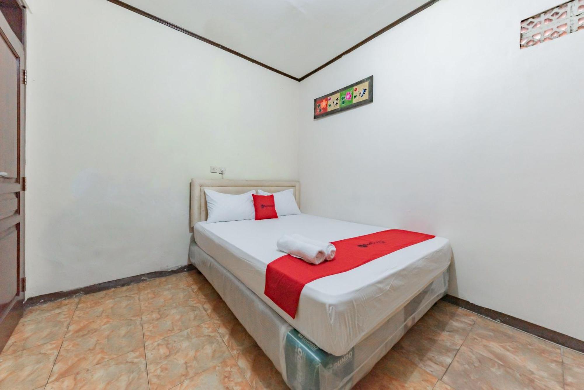 Hotel Reddoorz Near Cikole Lembang Exteriér fotografie
