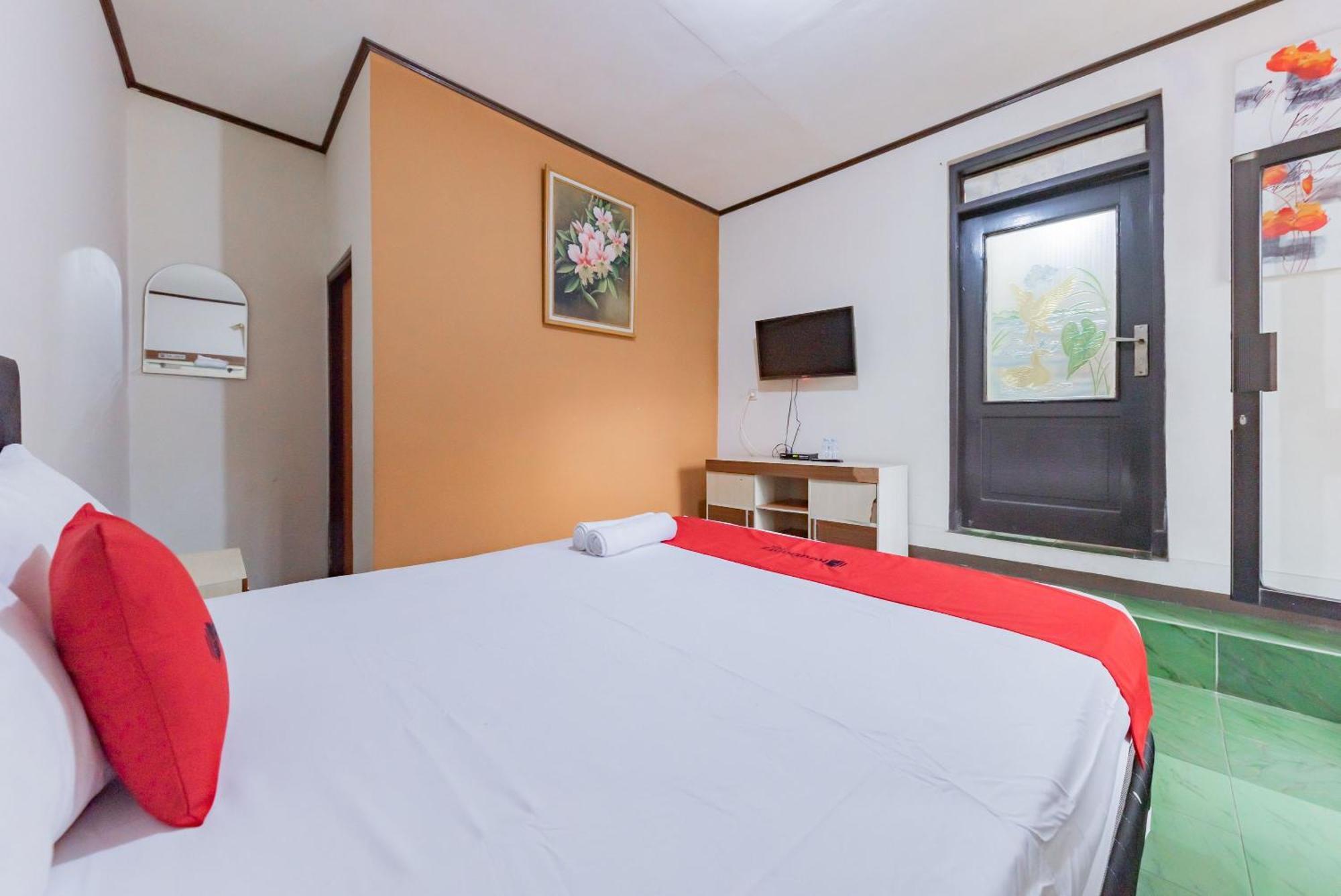 Hotel Reddoorz Near Cikole Lembang Exteriér fotografie