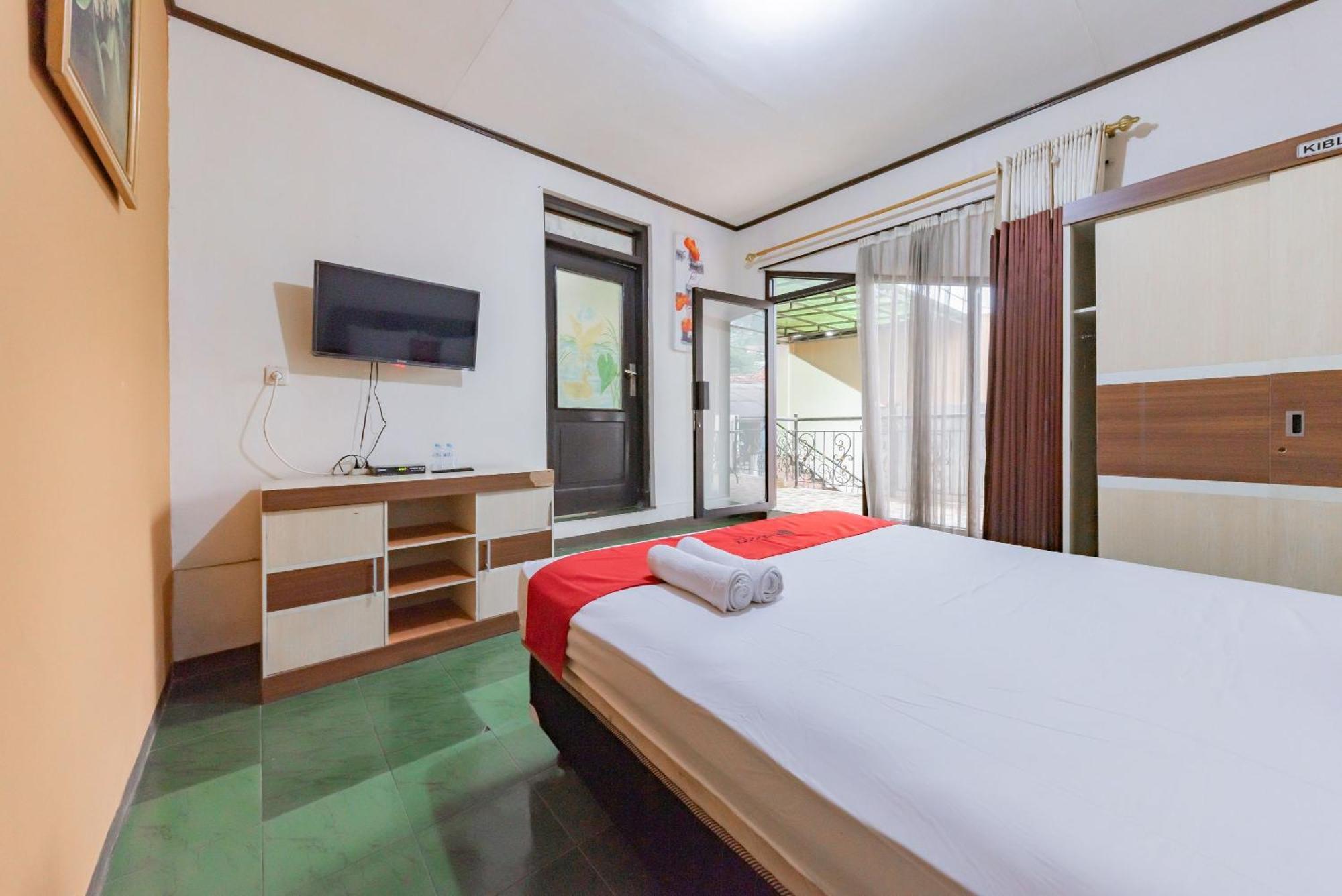 Hotel Reddoorz Near Cikole Lembang Exteriér fotografie